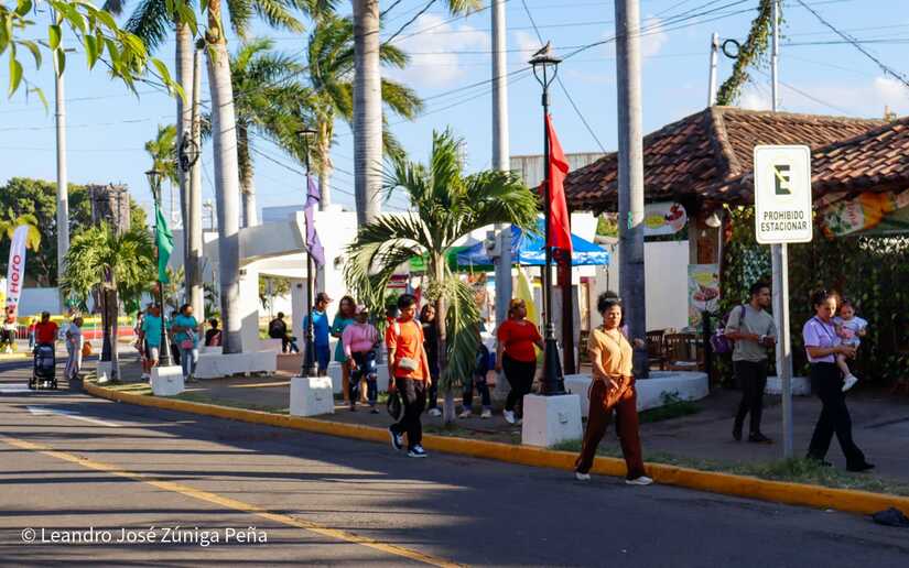 Salvador-Allende--(28)