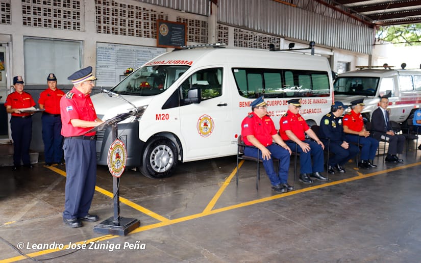 Bomberos--(12)