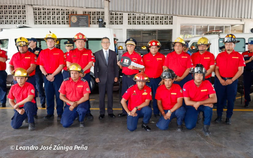 Bomberos--(15)