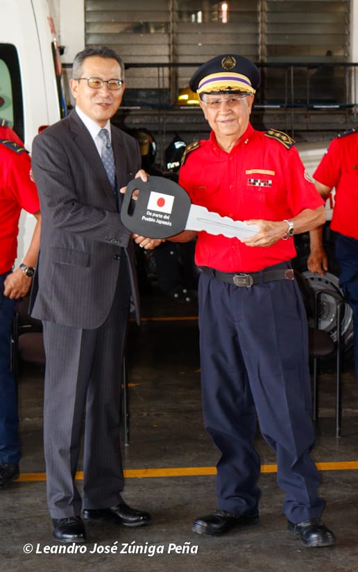 Bomberos--(16)