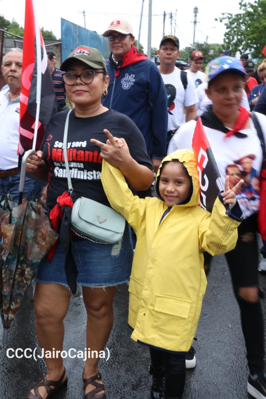 CAMINATA-(10)