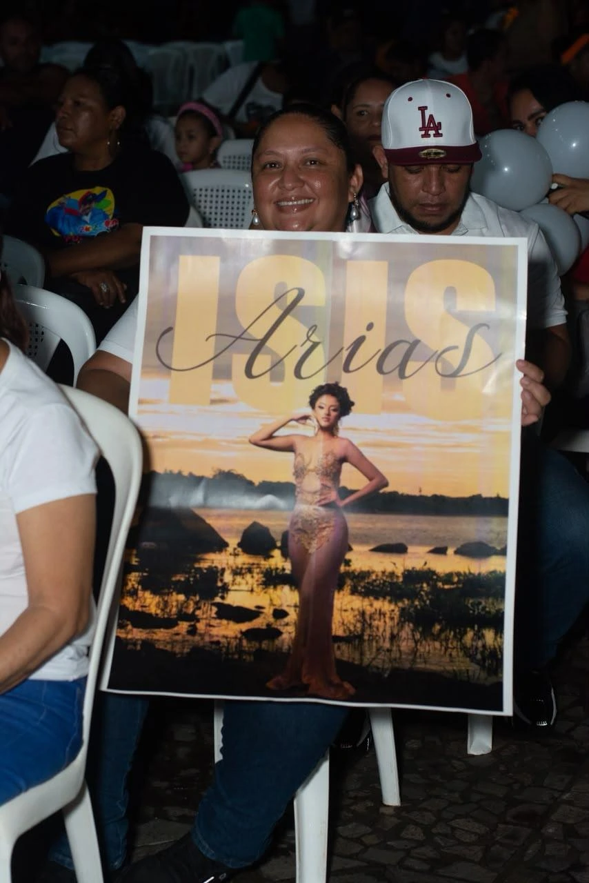 REINAS-(8)