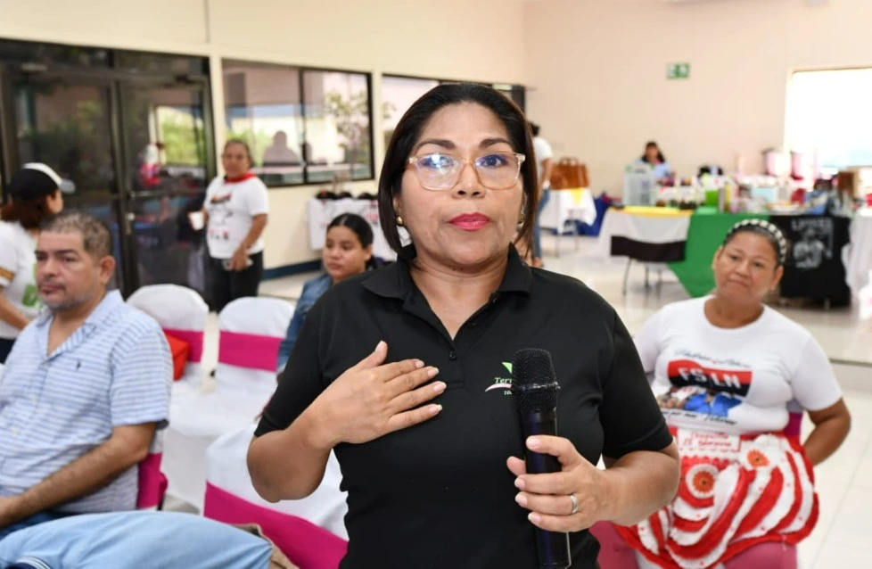 EMPRENDIMIENTOS15