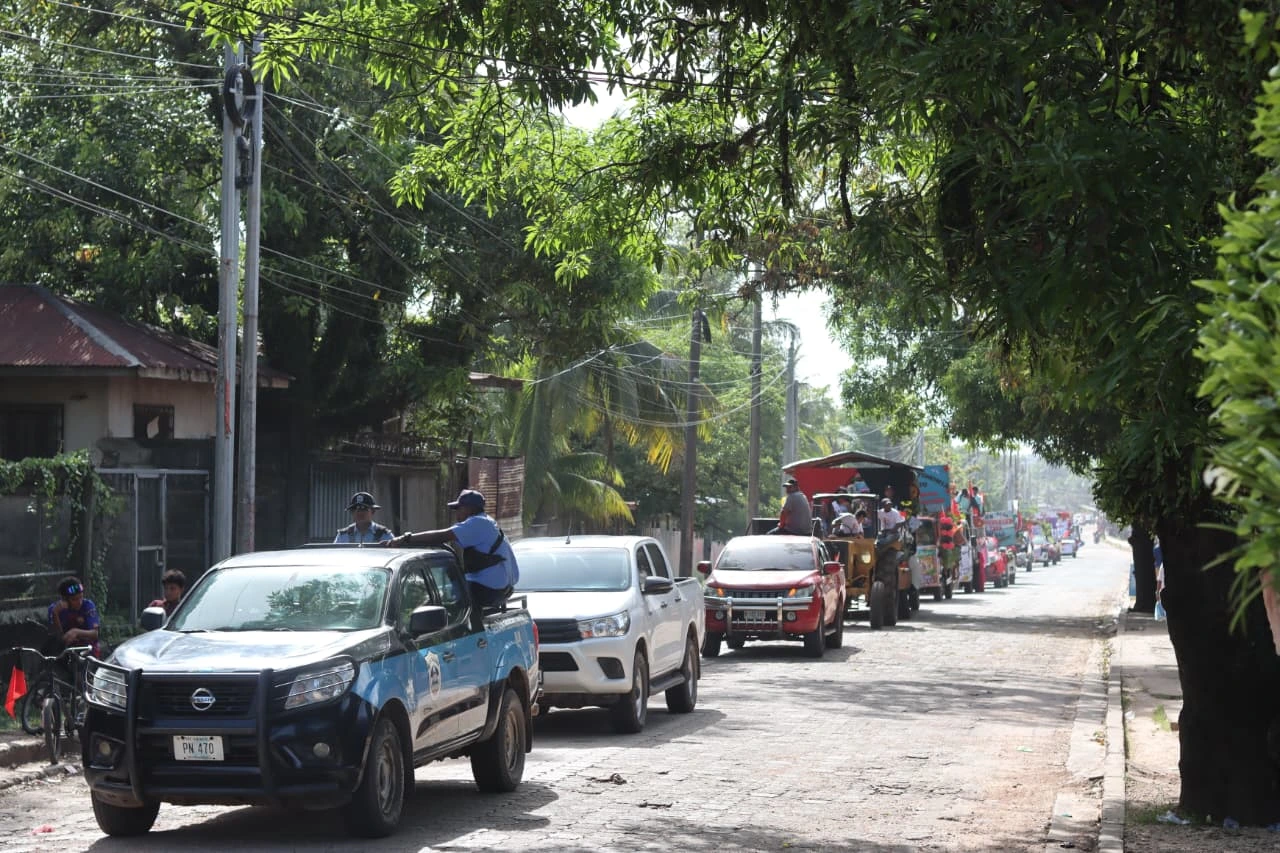 CARAVANA13