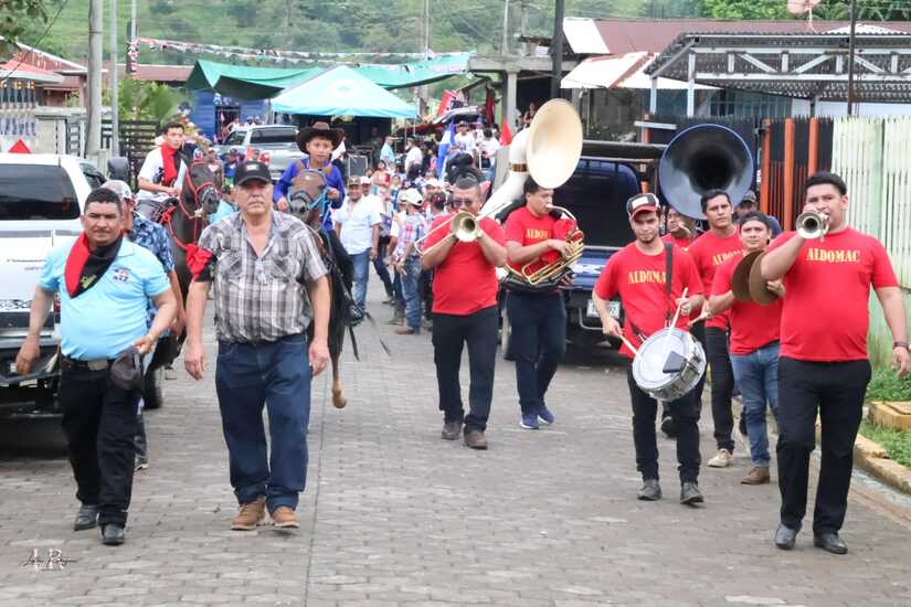 Bonanza--(3)