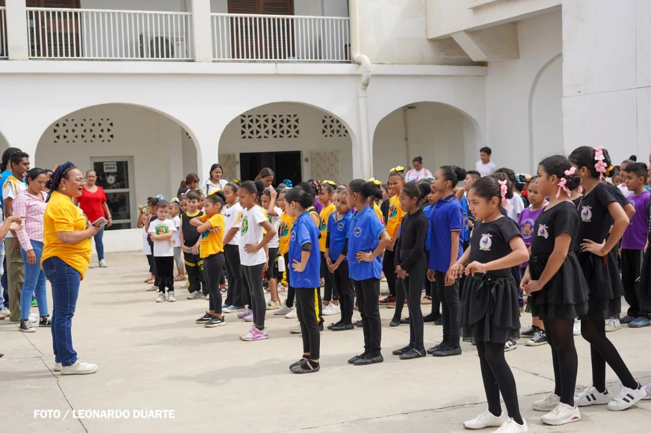 DANZA9