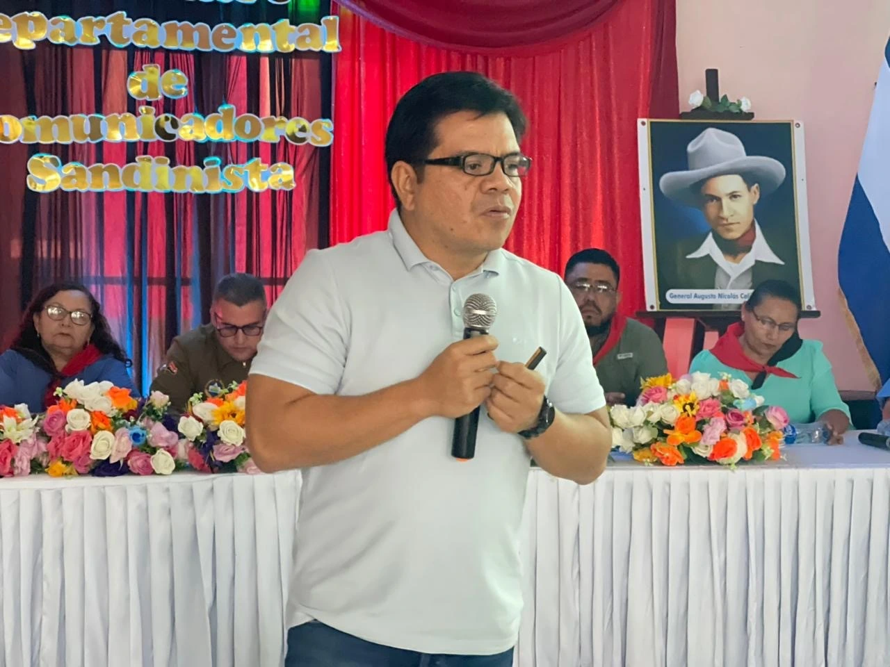COMUNICADORES9