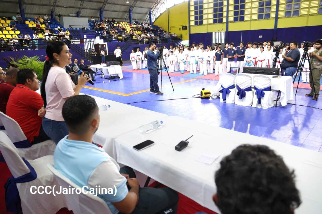 KARATE-(21)