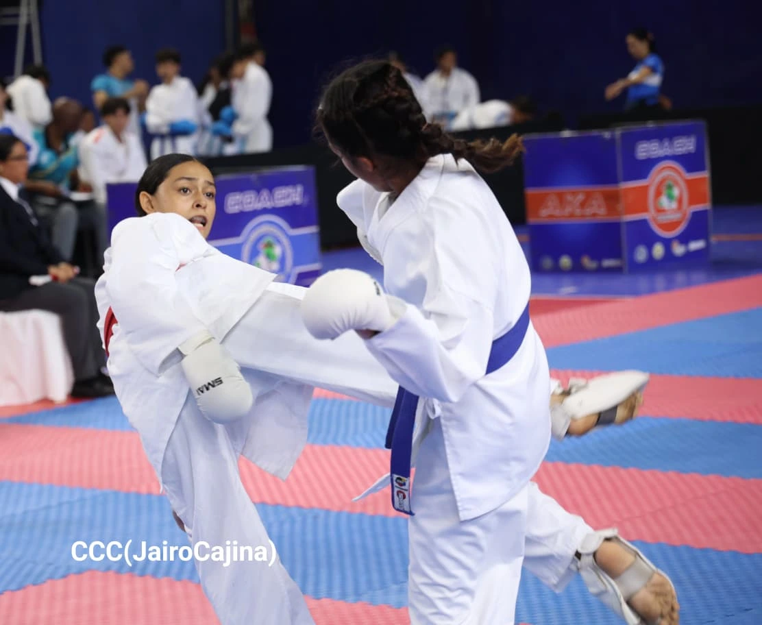 KARATE-(5)
