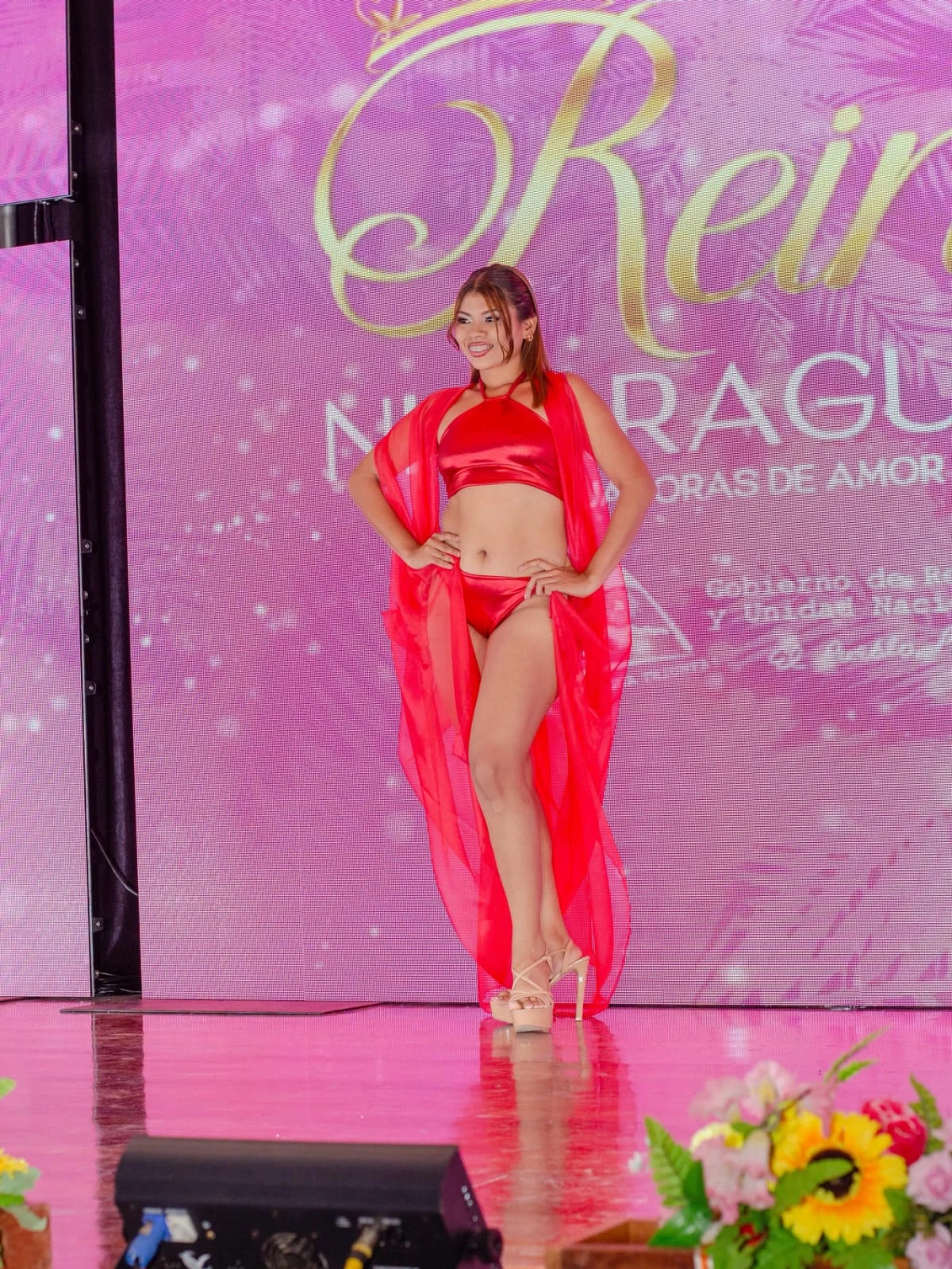 REINA-(12)