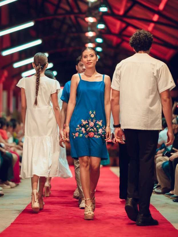 PASARELA13