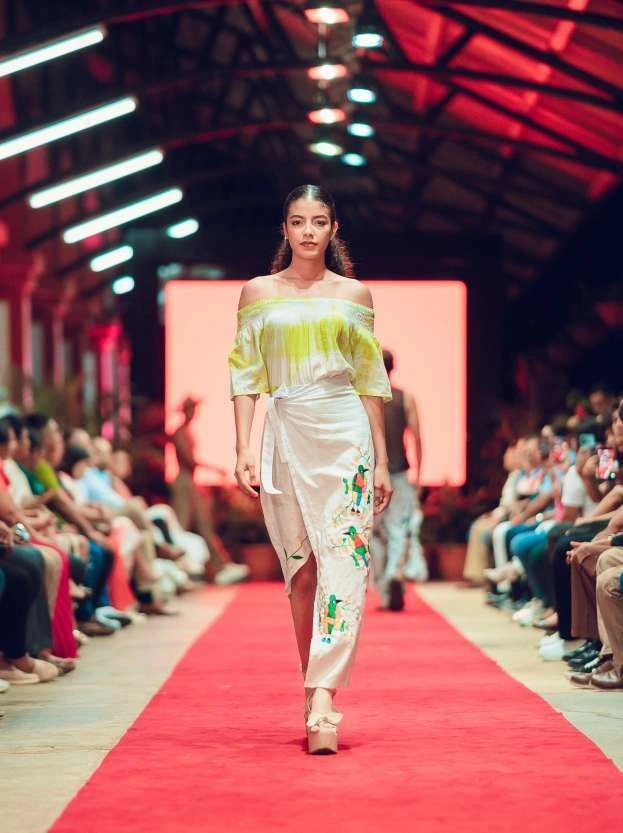 PASARELA24