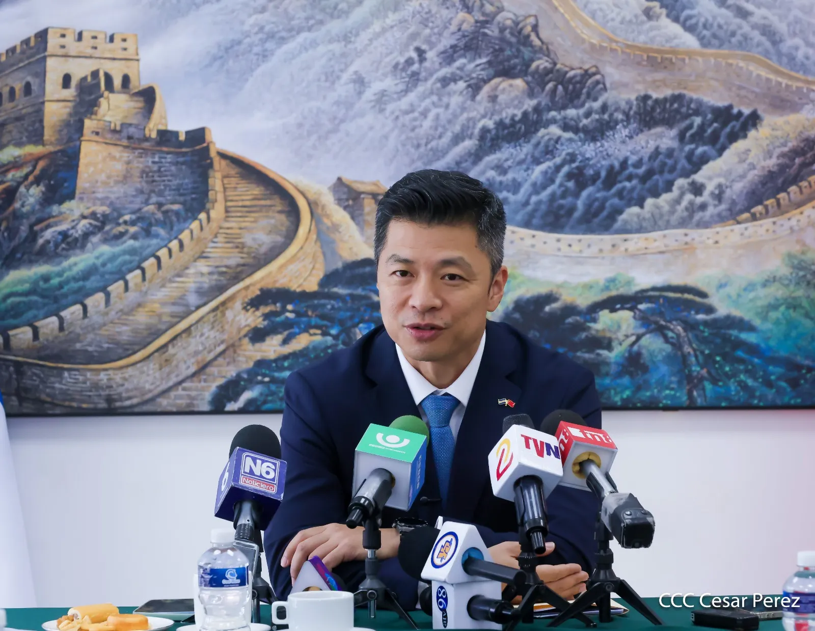 Embajador-China-4_4_11zon