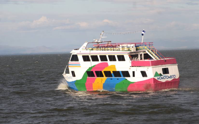 Salvador-Allende--(12)