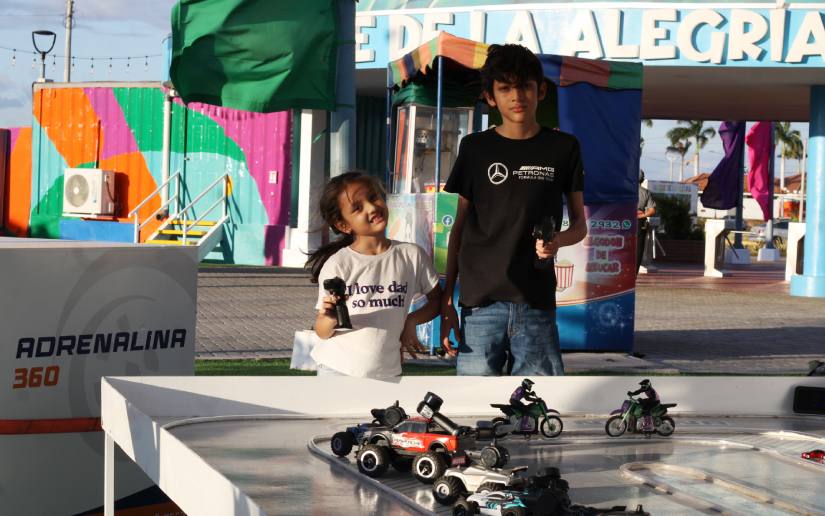 Salvador-Allende--(9)