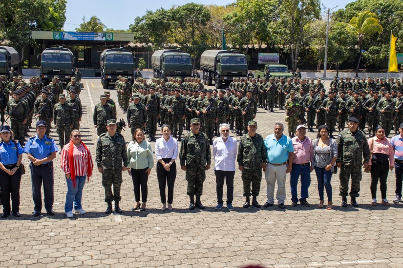 Ej&eacute;rcito de Nicaragua--(16)