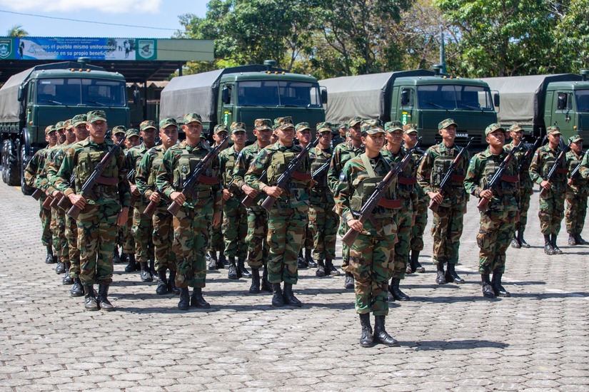 Ej&eacute;rcito de Nicaragua--(26)