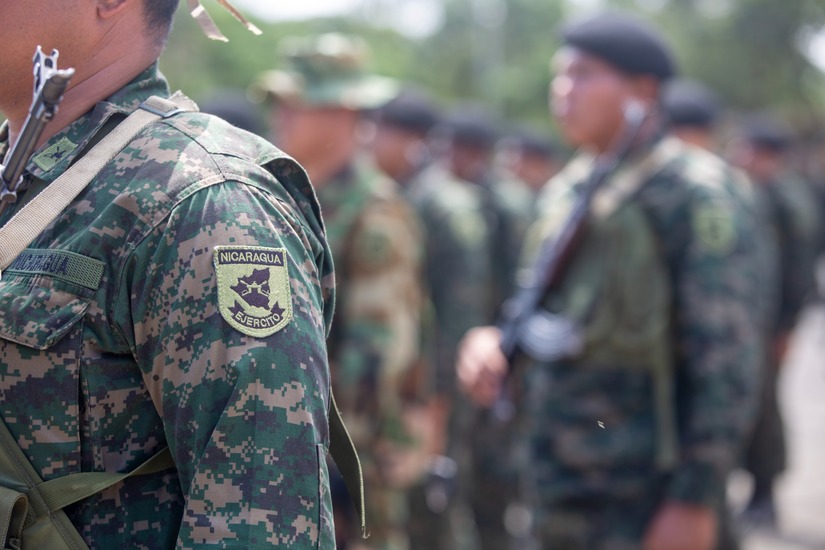 Ej&eacute;rcito de Nicaragua--(41)