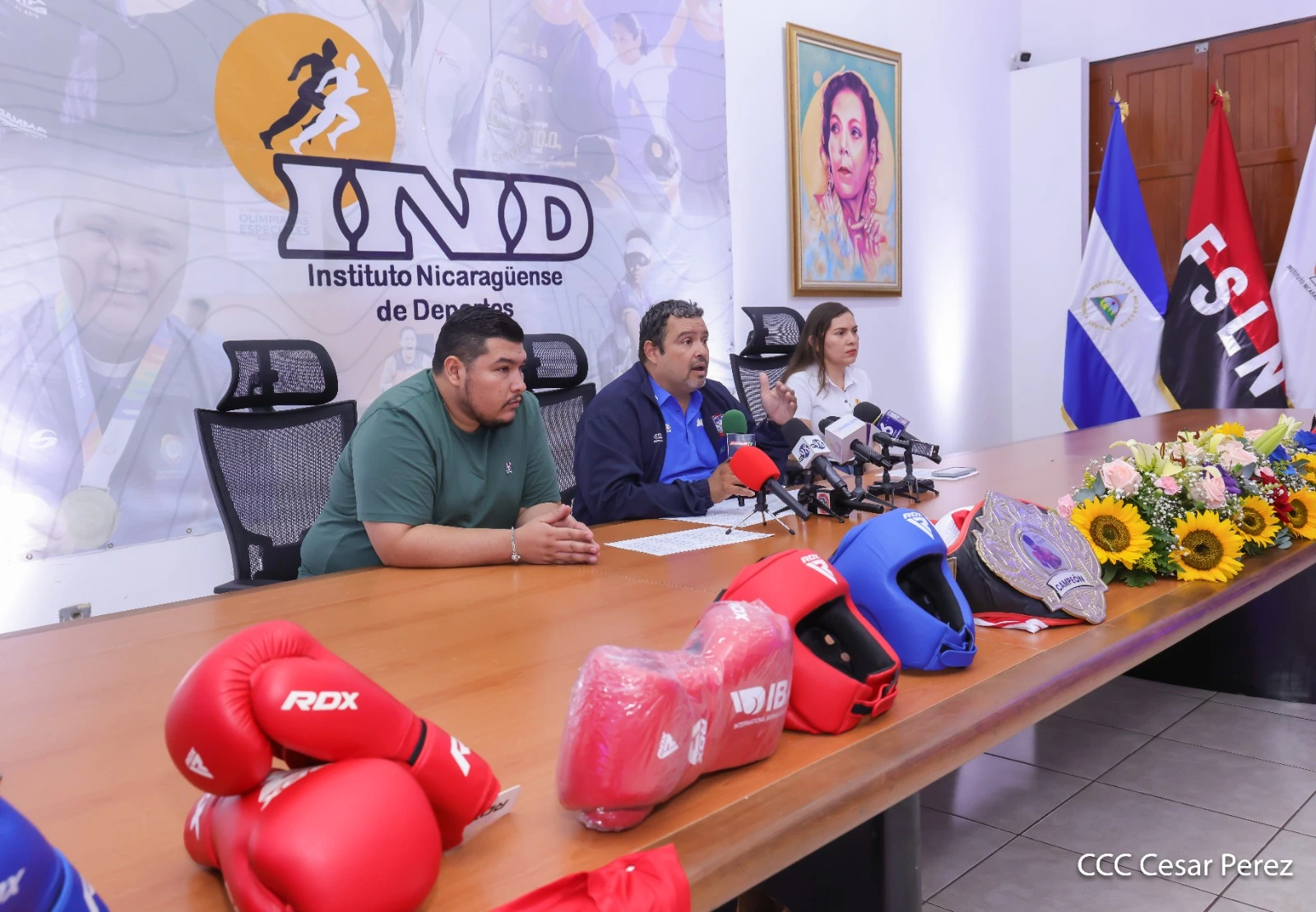BOXEO8