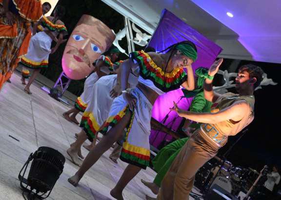 Danza--(21)