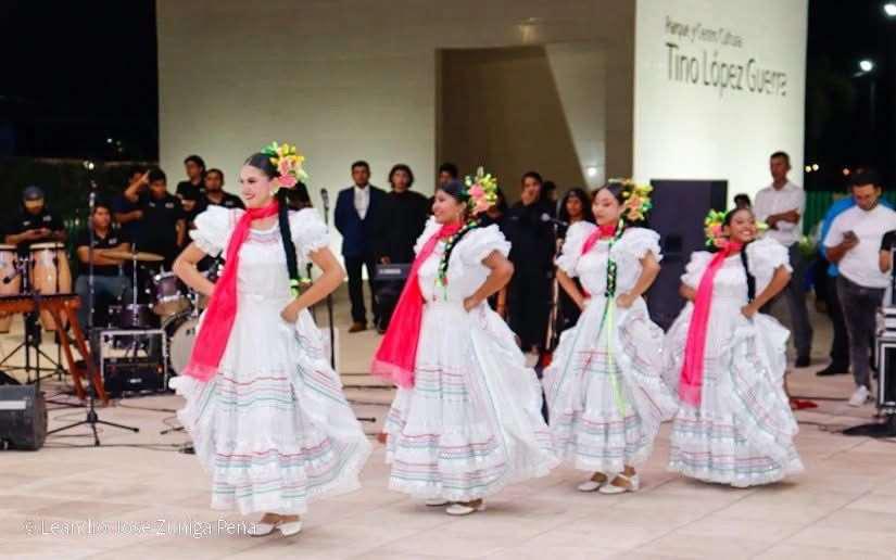 Danza--(4)