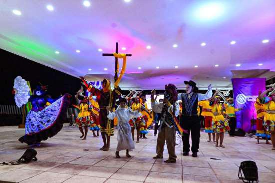 Danza--(8)