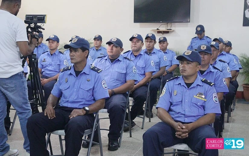 BOMBEROS13