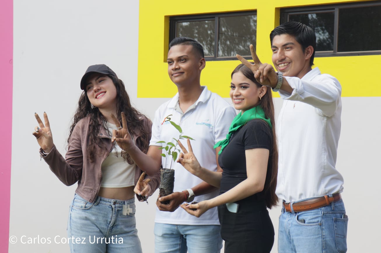 Universidad-La-Sandino-7