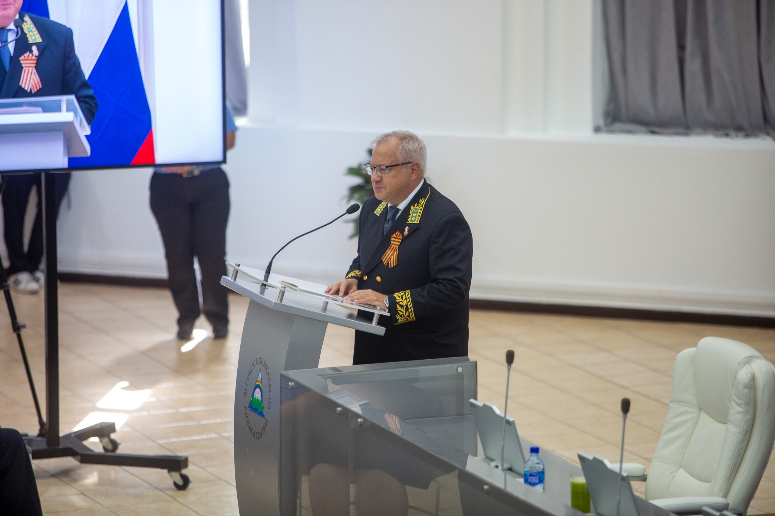 Asamblea-14