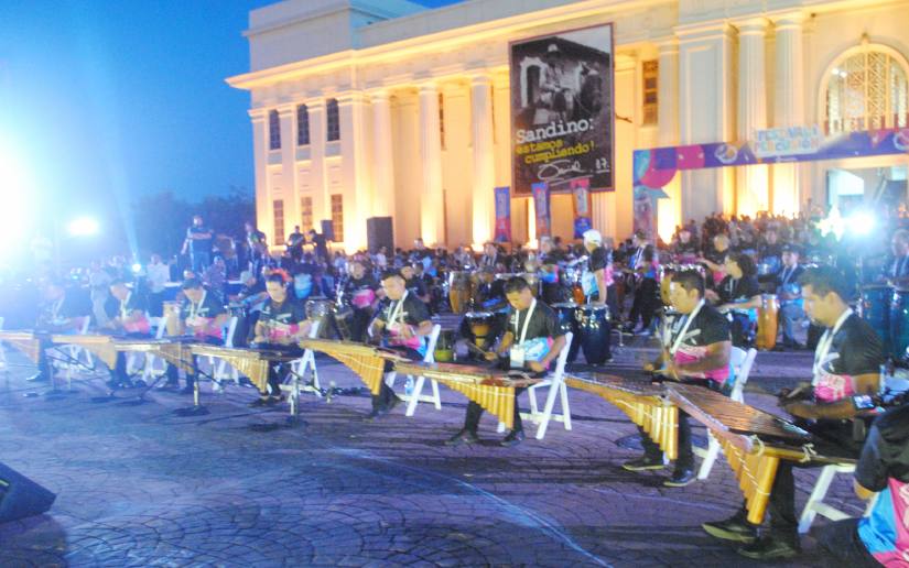 Percusionistas--(27)