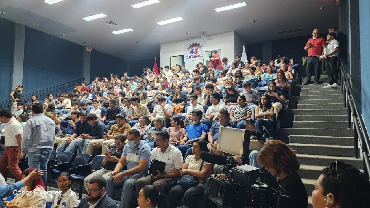 UNI4
