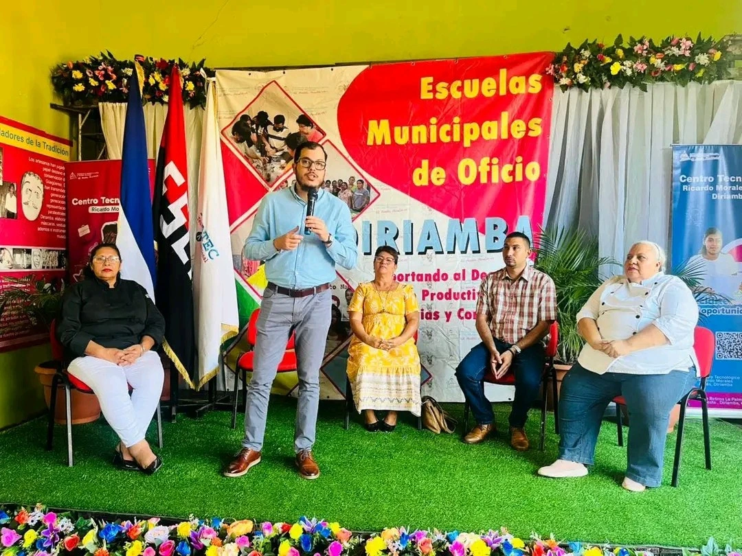 ESCUELA-DE-OFICIO8