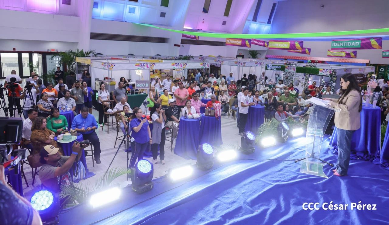 EXPO-(7)