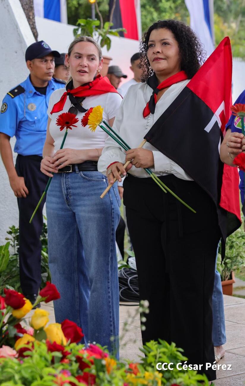 Sandino-2