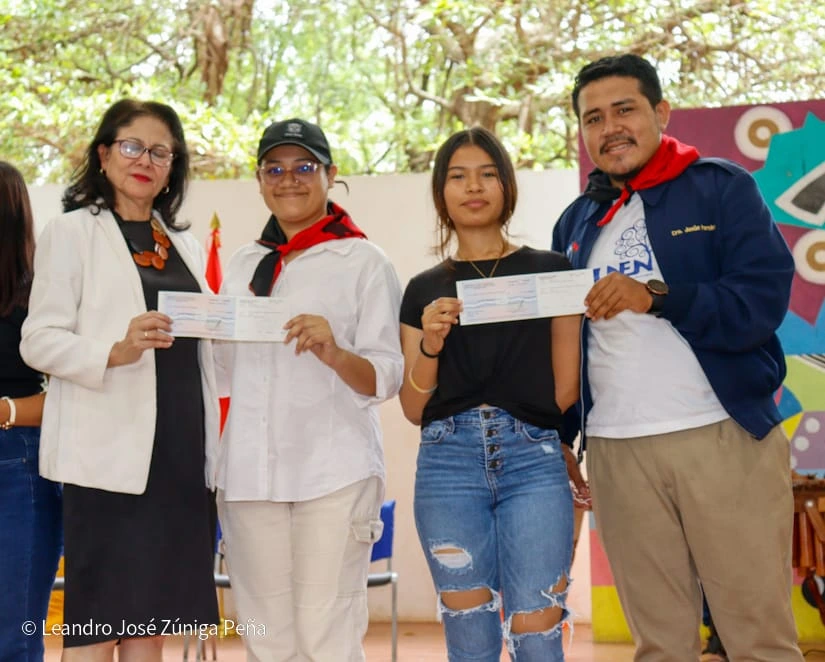 BECAS12