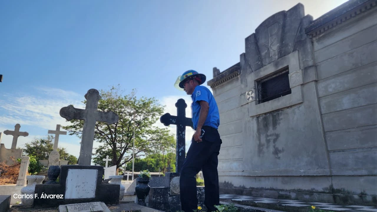 BOMBEROS-(8)